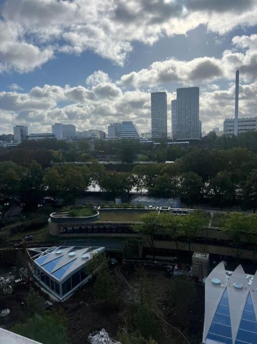 Tour Eiffel Terrasse Vue Seine Apartment Paris Ngoại thất bức ảnh