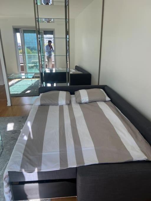Tour Eiffel Terrasse Vue Seine Apartment Paris Ngoại thất bức ảnh