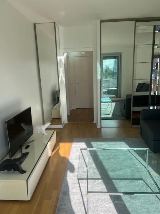 Tour Eiffel Terrasse Vue Seine Apartment Paris Ngoại thất bức ảnh