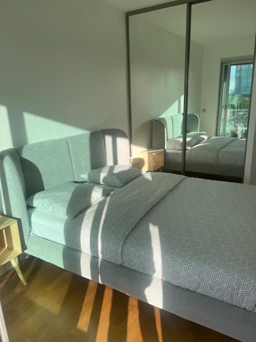 Tour Eiffel Terrasse Vue Seine Apartment Paris Ngoại thất bức ảnh