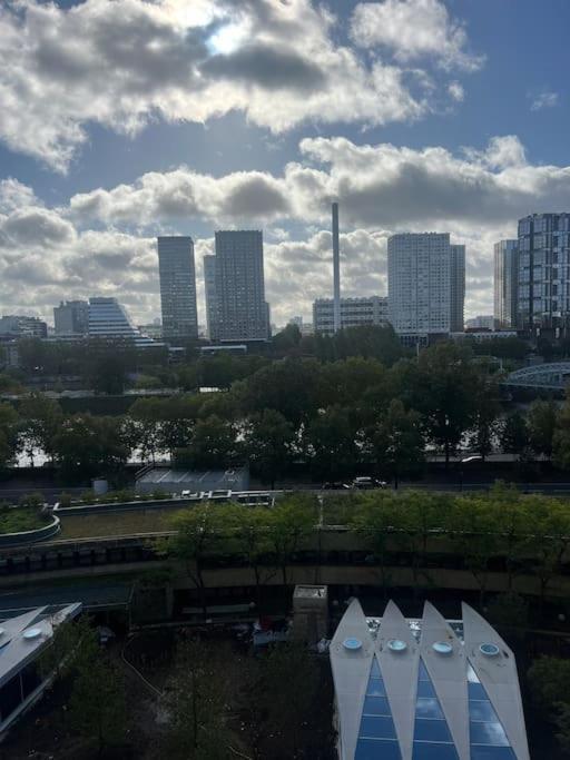 Tour Eiffel Terrasse Vue Seine Apartment Paris Ngoại thất bức ảnh