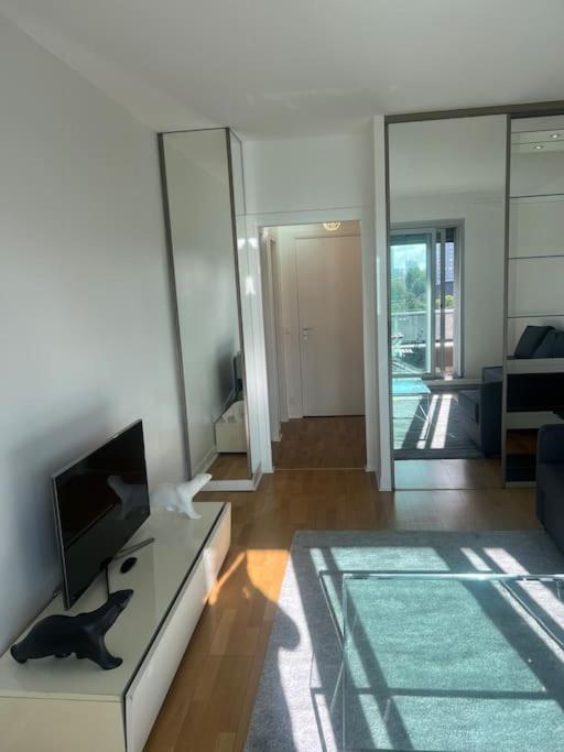 Tour Eiffel Terrasse Vue Seine Apartment Paris Ngoại thất bức ảnh